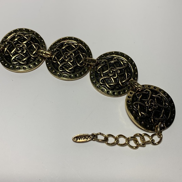 Solvar Celtic Trinity Knot Link Bracelet Hearts - Picture 8 of 13